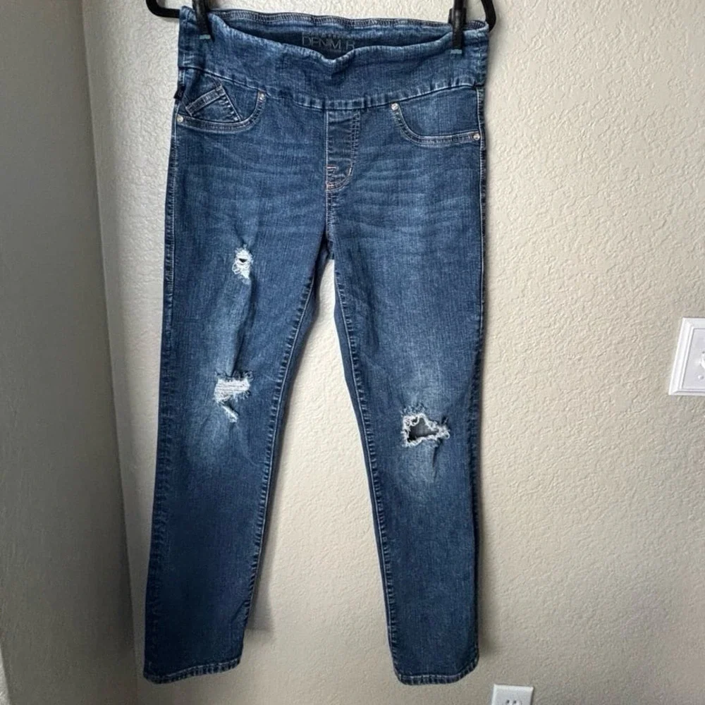 Rock & Republic Pull On Jeans Women 10M Blue Fever Slimming Straight
